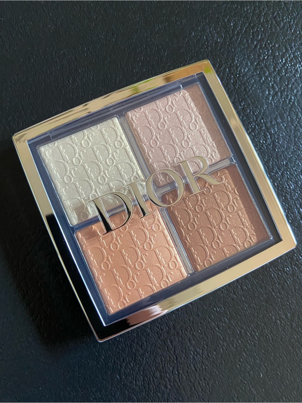 Dior Backstage 4-Color Glow Face Palette in Champagne, Peach, Rose, Bronze